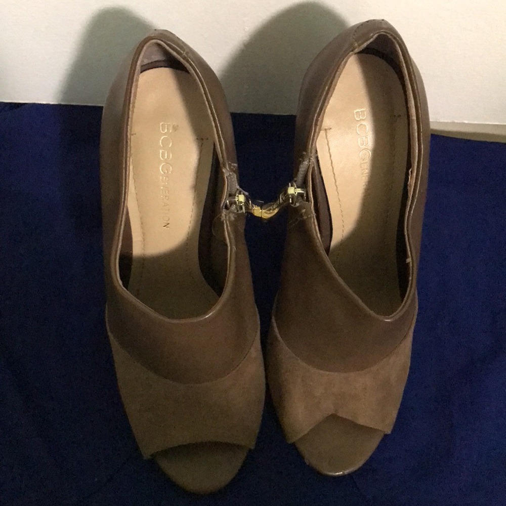 BCBG Generation, Tan, Bootie Heels. - Picture 9 of 9